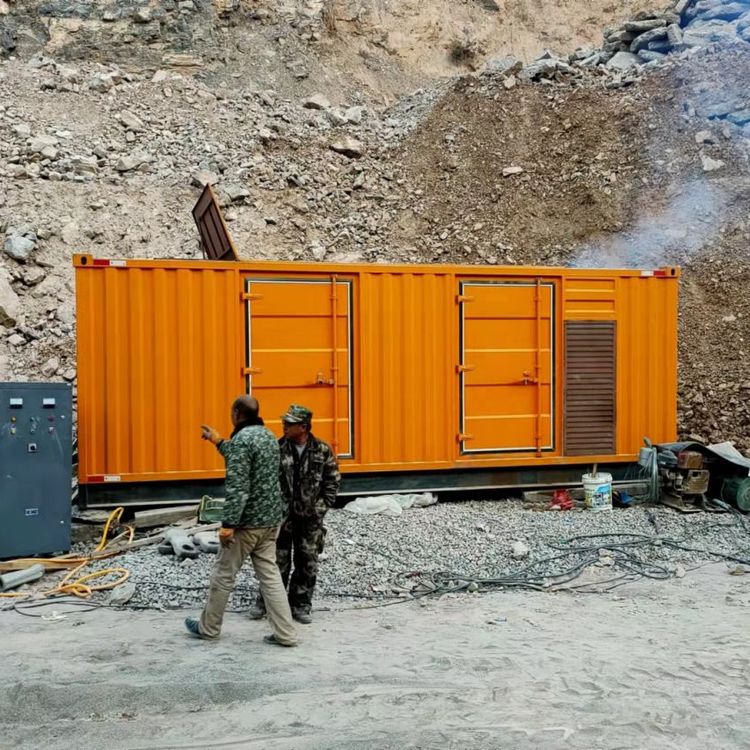 南山如何选择适合自己的 800KW 柴油发电机组?