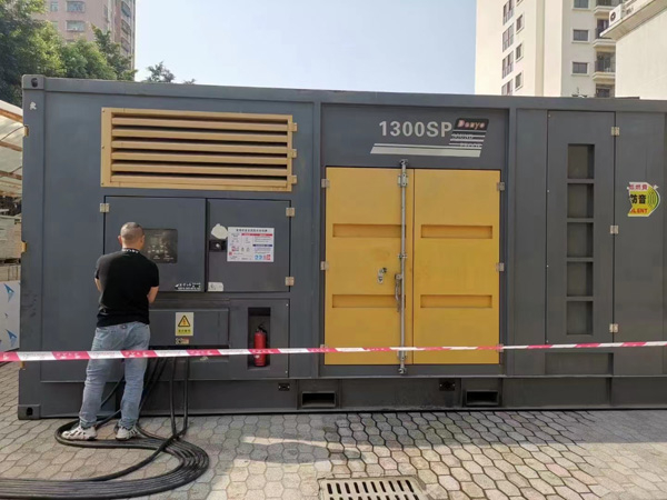 南山500KW发电机组冬季应该配多大的启动电瓶?